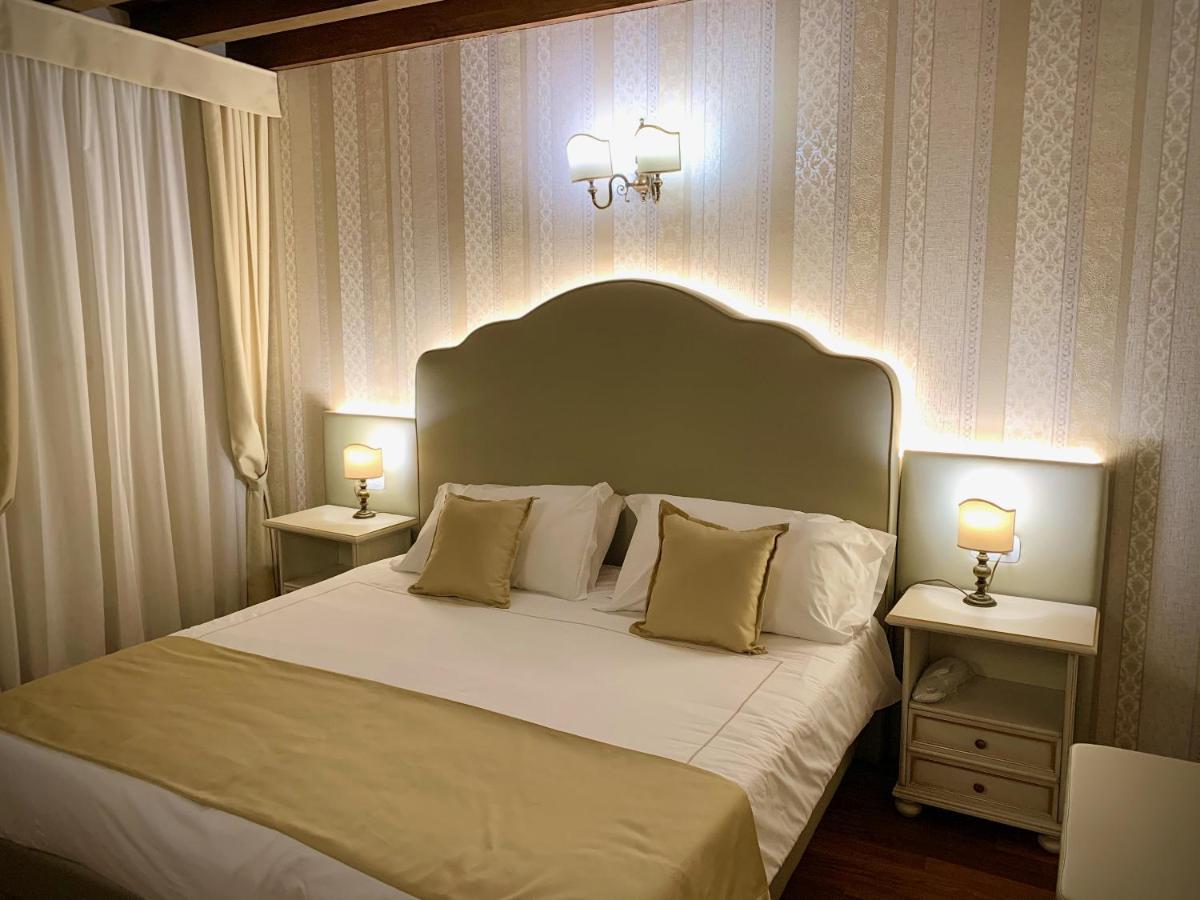 Albergo Gardesana Torri Del Benaco Zewnętrze zdjęcie
