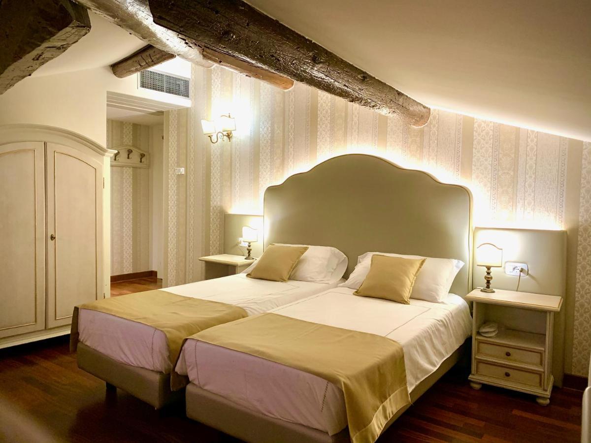 Albergo Gardesana Torri Del Benaco Zewnętrze zdjęcie