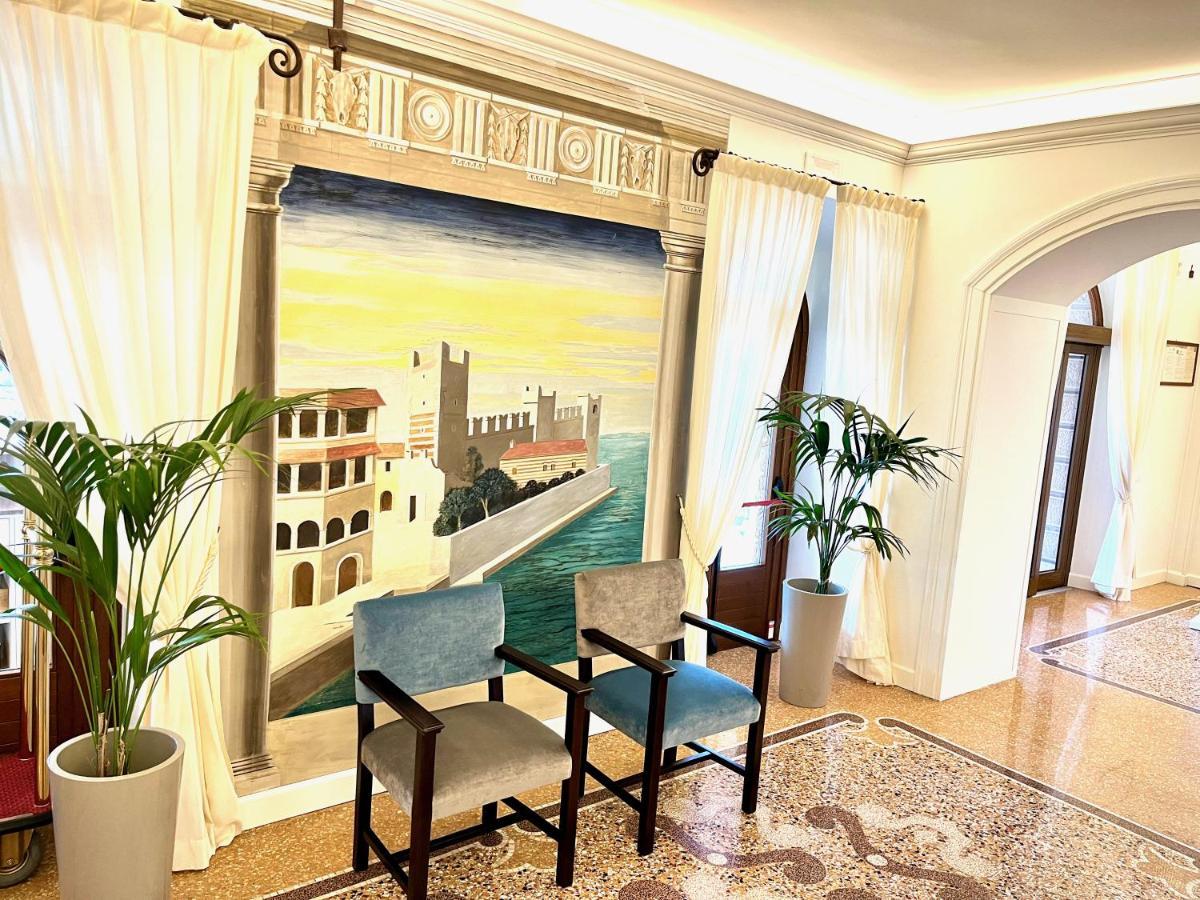 Albergo Gardesana Torri Del Benaco Zewnętrze zdjęcie